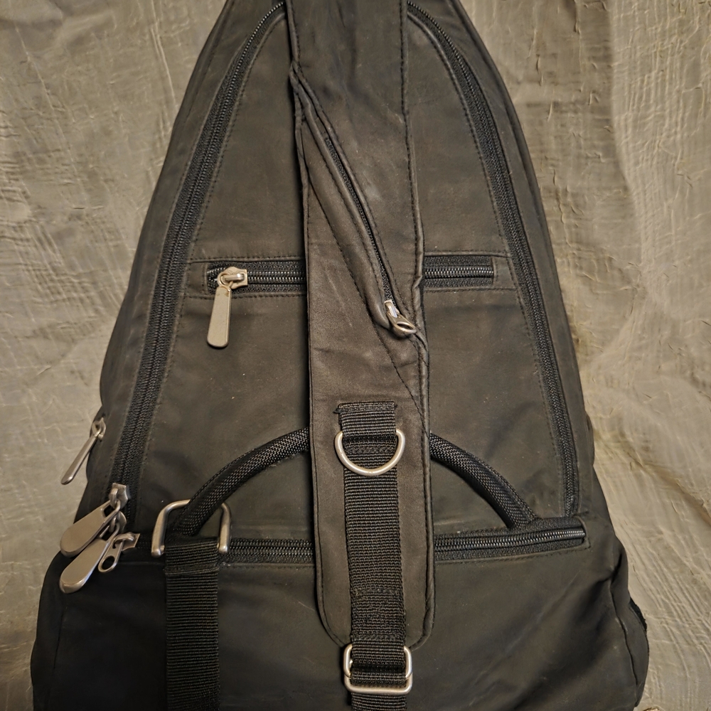 AirPACK System Black Ergonomic Travel Backpack | Inflatable Comfort Support